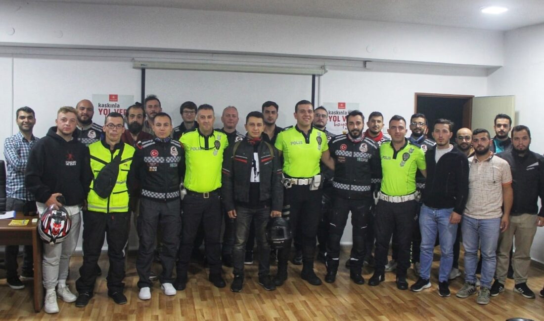 Amasya'da motosiklet kullananlar bilgilendirildi